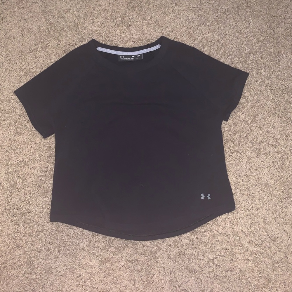 Under armor shirt
